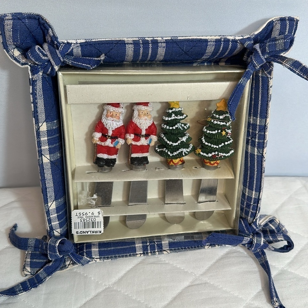 Kirkland Christmas Holiday Santa Butter Cheese Spreads Set Of Four Package New - Picture 3 of 3
